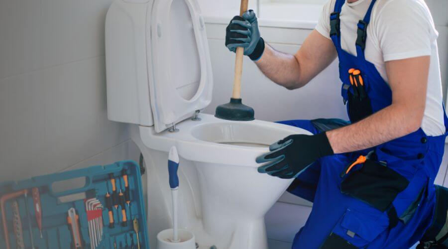 Professional water heater repair in Pilot Point, TX